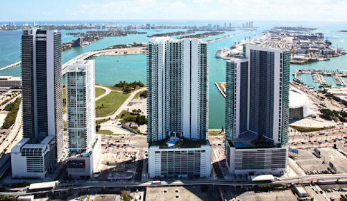 900 Biscayne